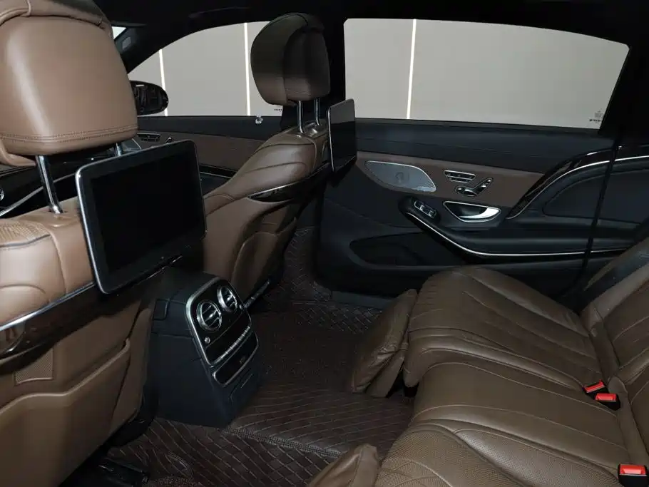 Mercedes-Benz S-Class — миниатюра 14