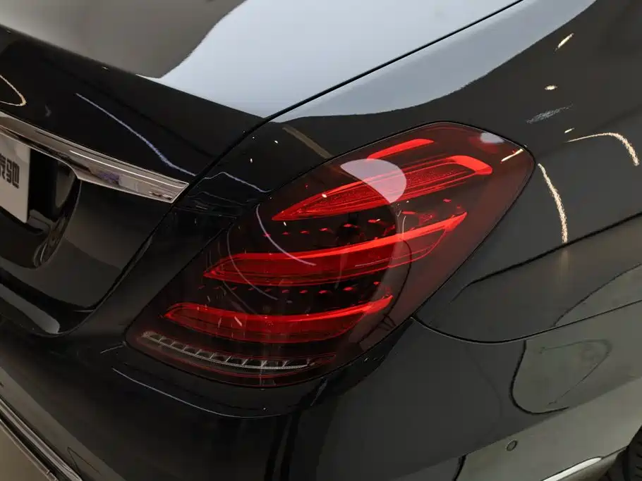 Mercedes-Benz S-Class — миниатюра 3