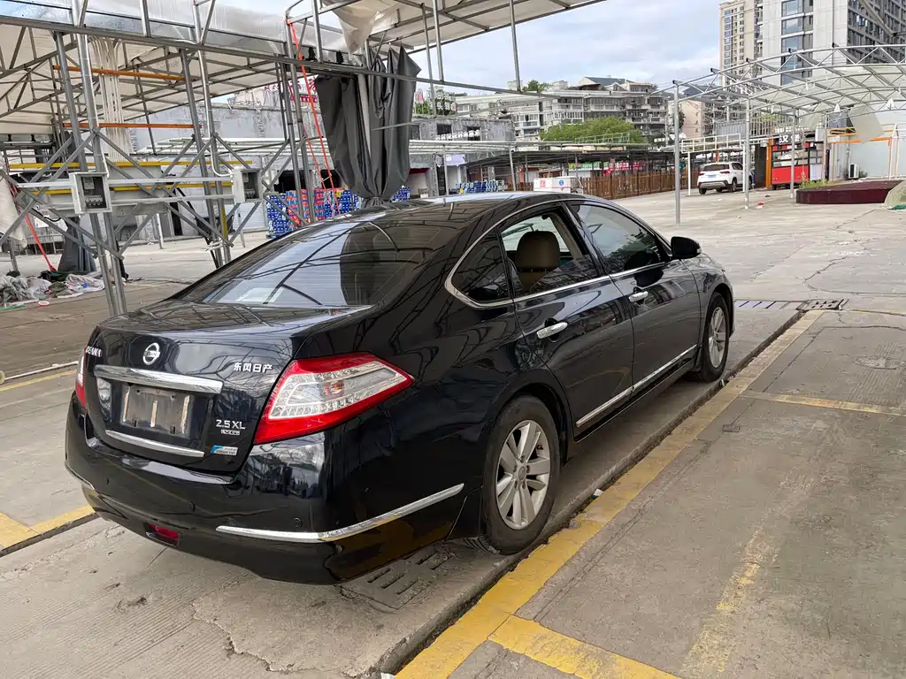 Nissan Teana — миниатюра 5