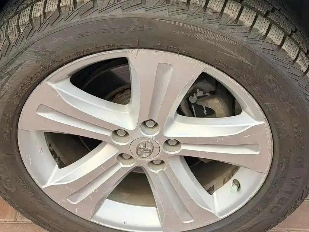 Toyota Highlander — миниатюра 10