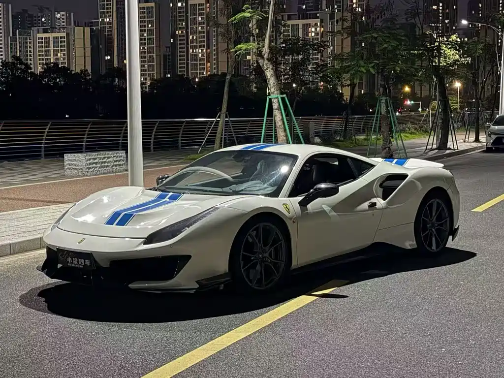 Купить Ferrari 488