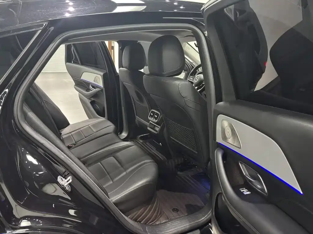 Mercedes-Benz GLE Coupe New Energy — миниатюра 11