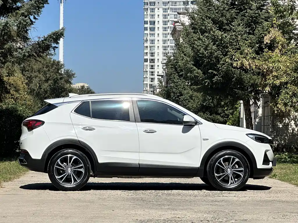 Buick Encore GX — миниатюра 3