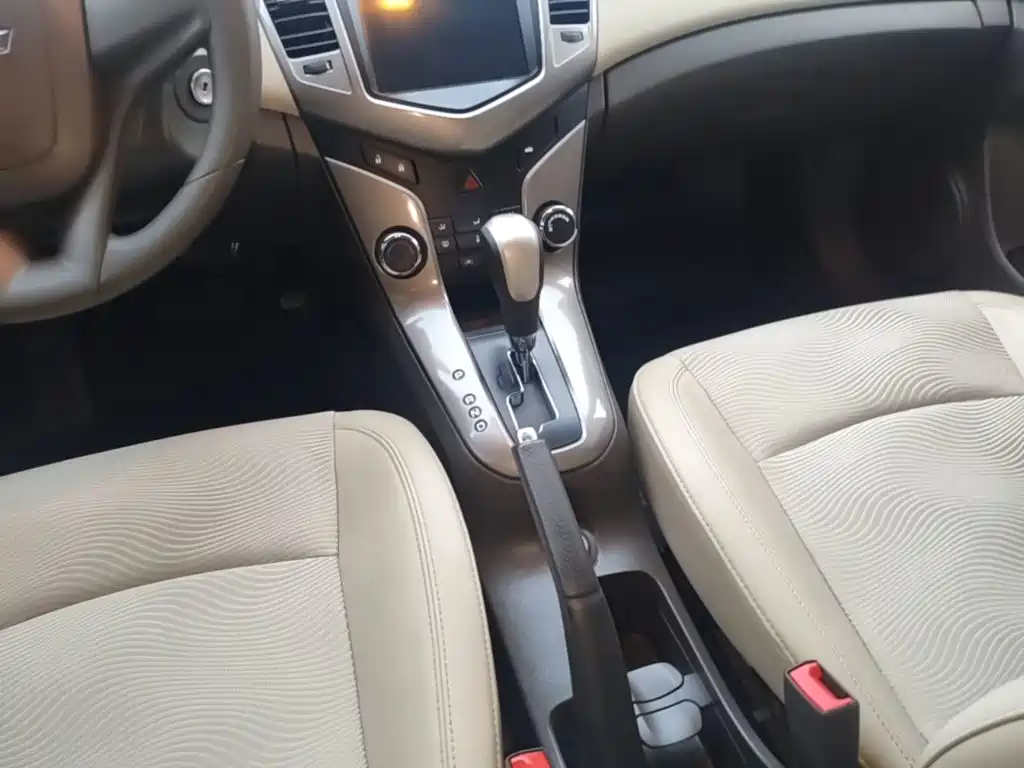 Chevrolet Cruze — миниатюра 14