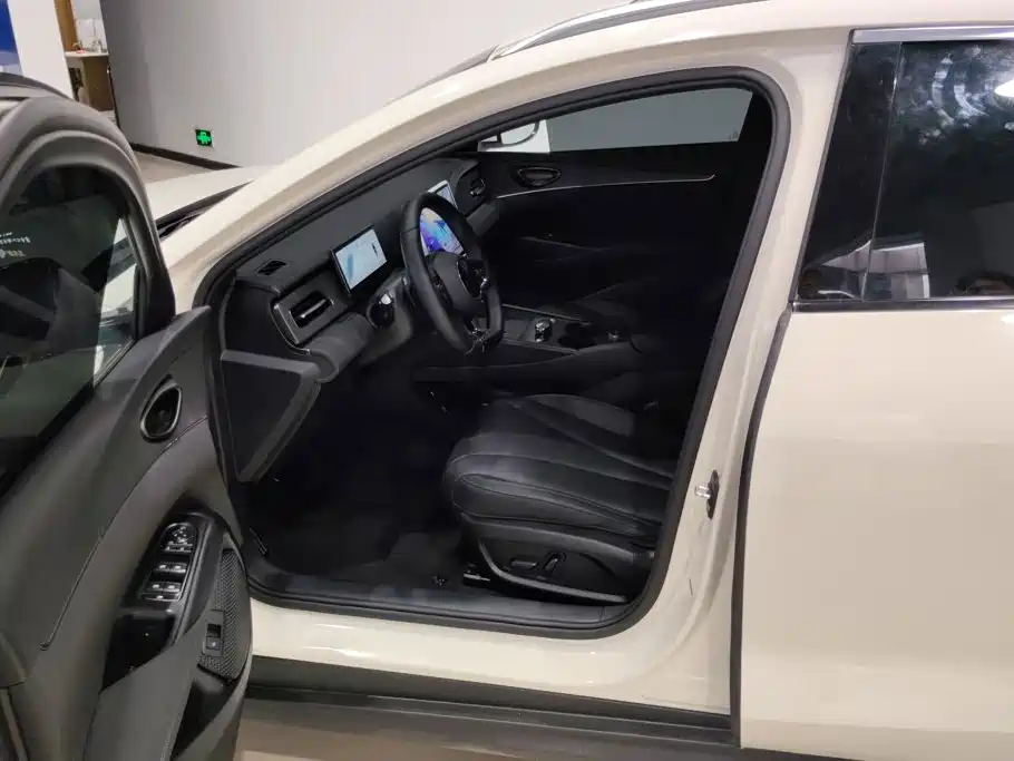 BYD Seal 06 DM-i Touring — миниатюра 9