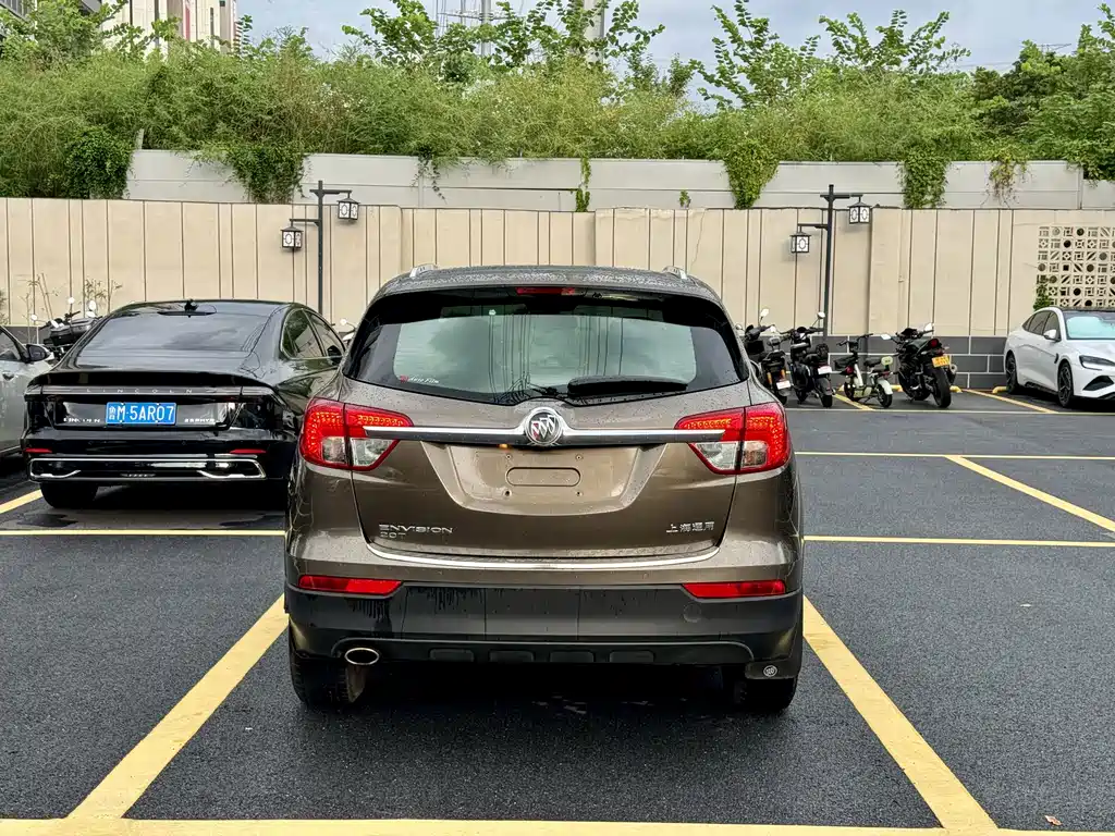 Buick Envision Plus — миниатюра 6