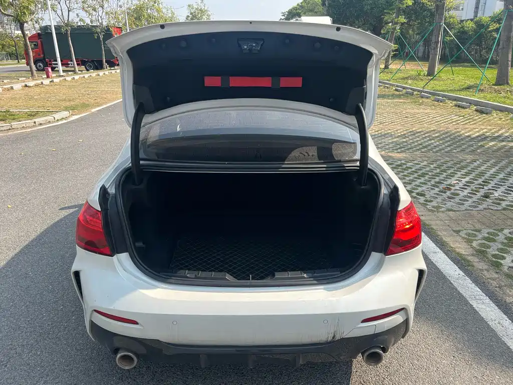 BMW 1 Series — миниатюра 10