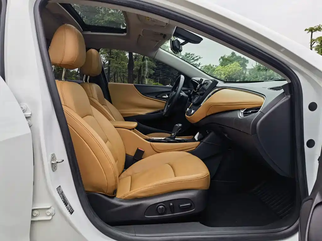 Chevrolet Malibu XL — миниатюра 9