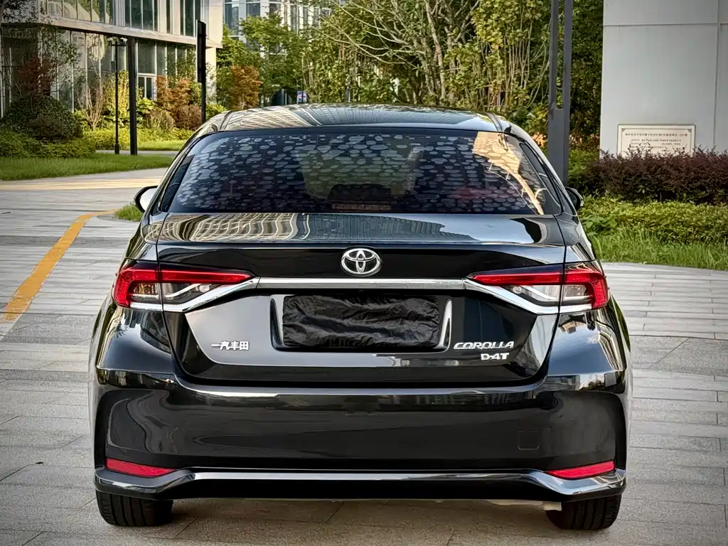Toyota Corolla — миниатюра 5