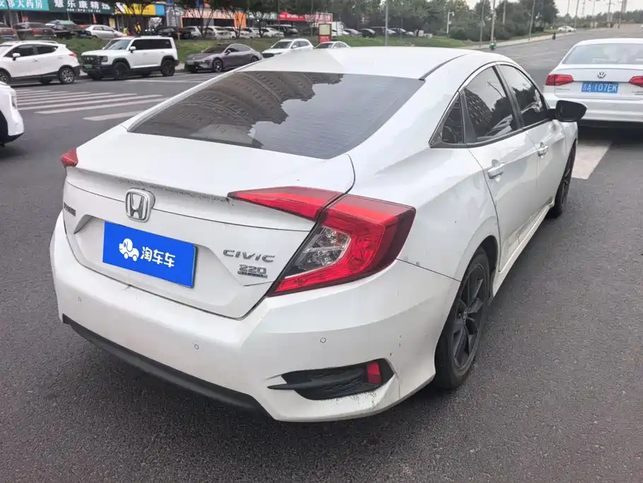 Honda Civic — миниатюра 3