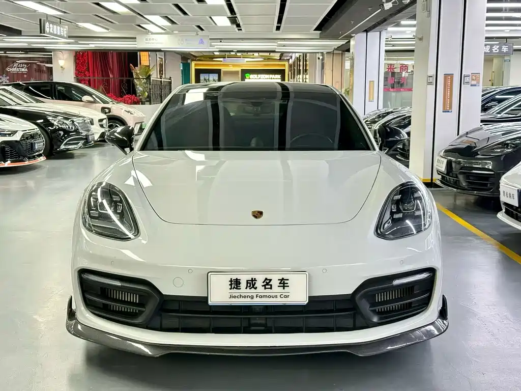 Porsche Panamera — миниатюра 2
