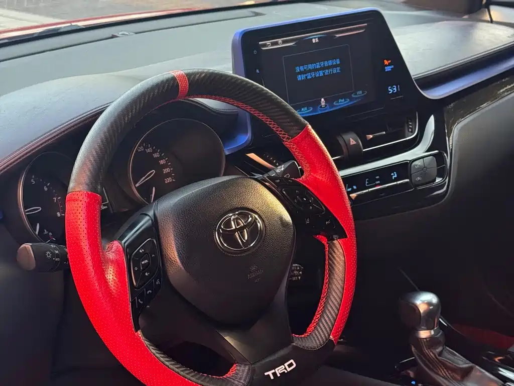 Toyota C-HR — миниатюра 4