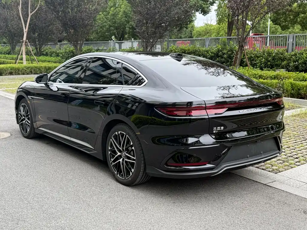 BYD Han — миниатюра 6