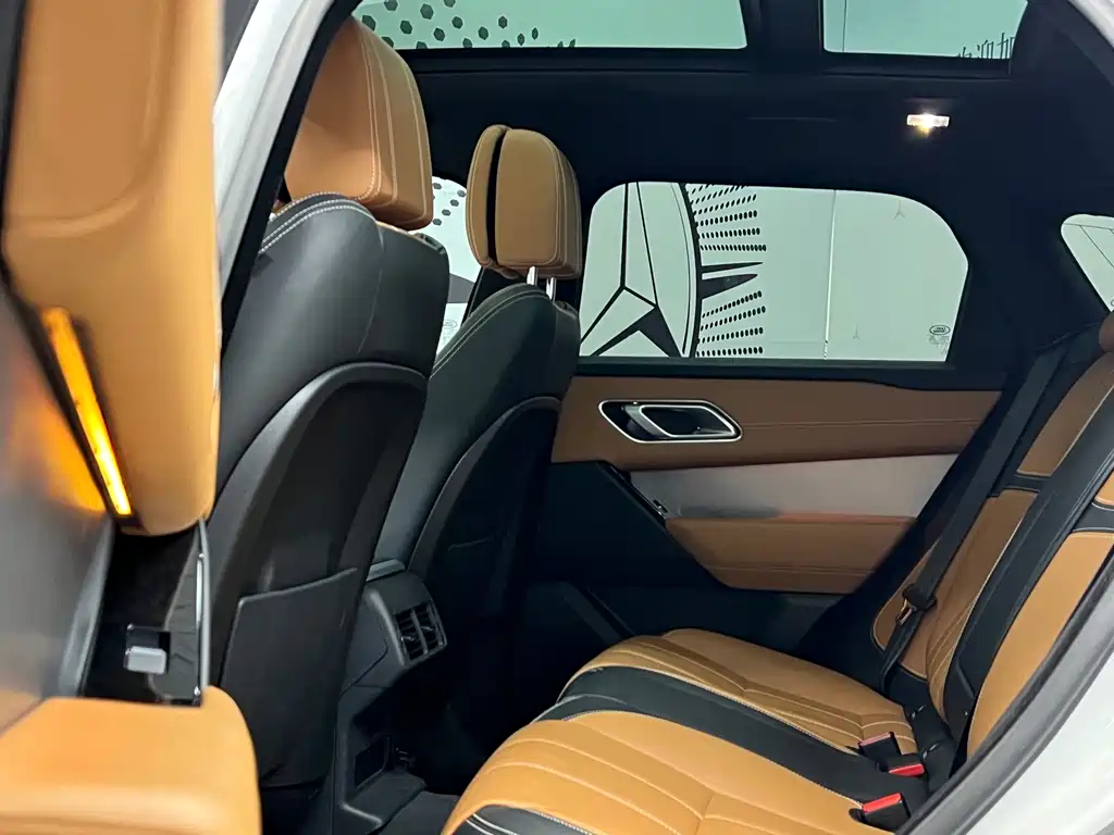 Land Rover Velar — миниатюра 8