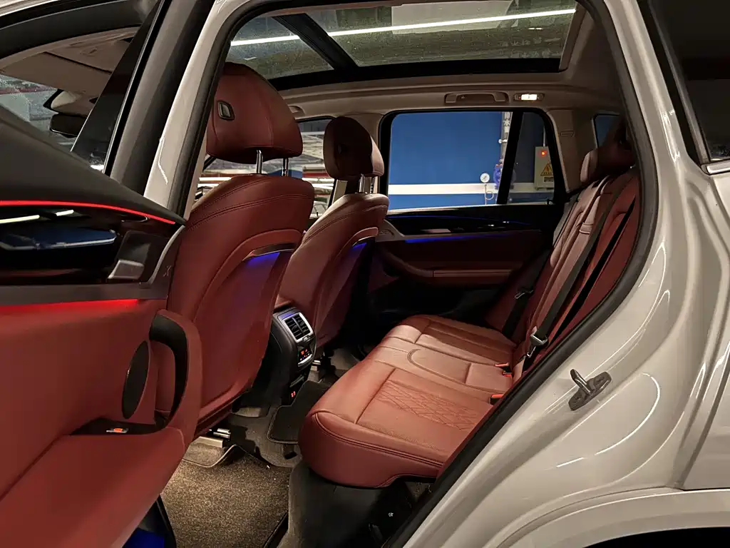 BMW X3 — миниатюра 8
