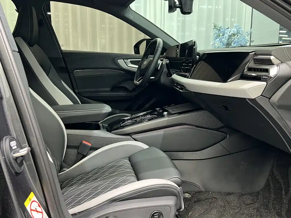 Audi A5L — миниатюра 6