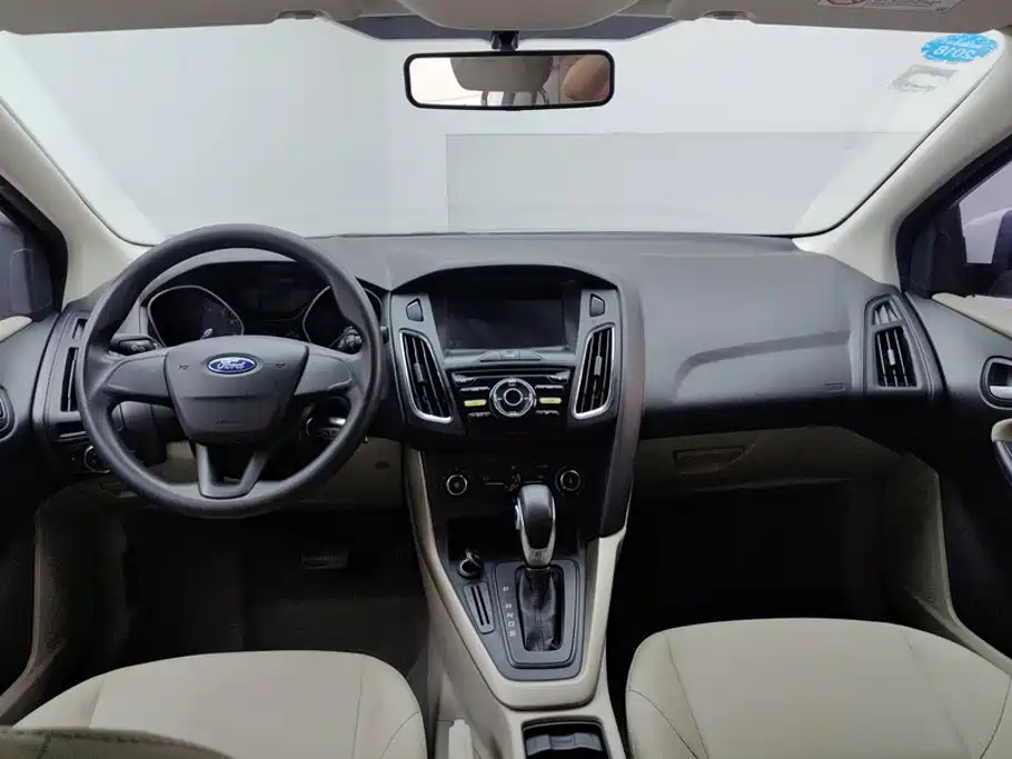 Ford Focus — миниатюра 12