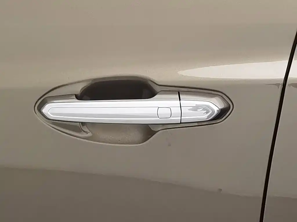 Cadillac XT5 — миниатюра 18