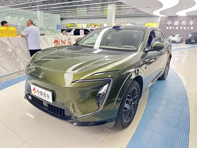 2025 Avatr 07