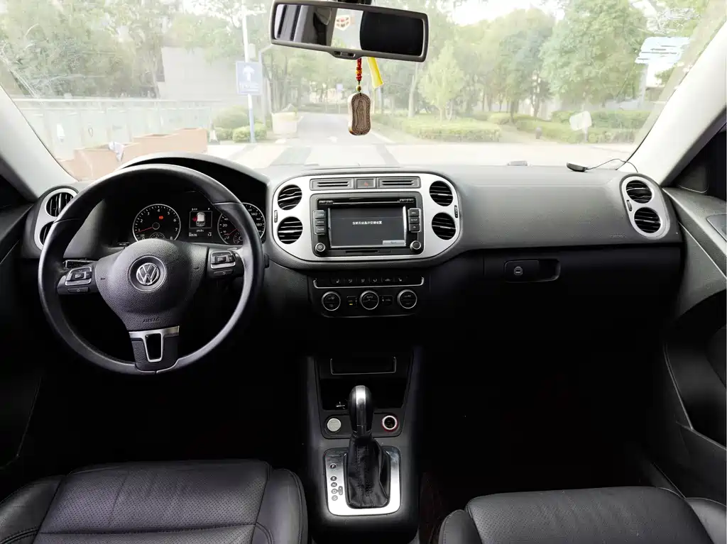 Volkswagen Tiguan — миниатюра 9