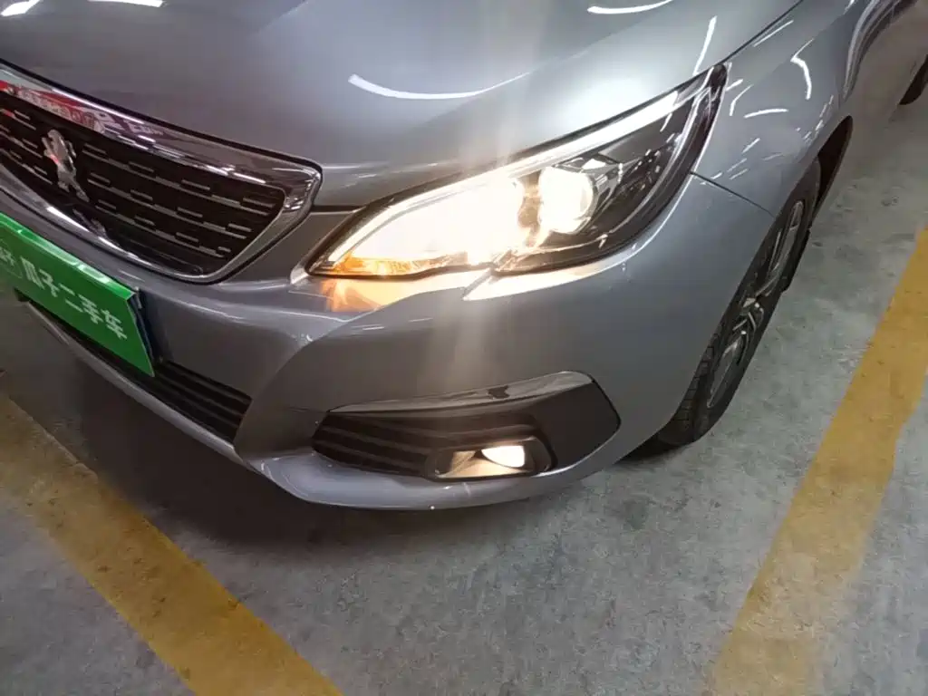 Peugeot 308 — миниатюра 24