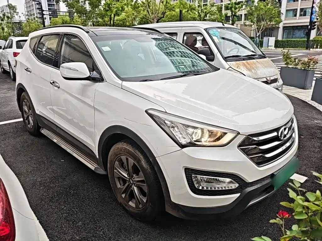 Hyundai Santa Fe — миниатюра 4