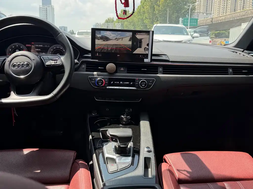 Audi A4L — миниатюра 10