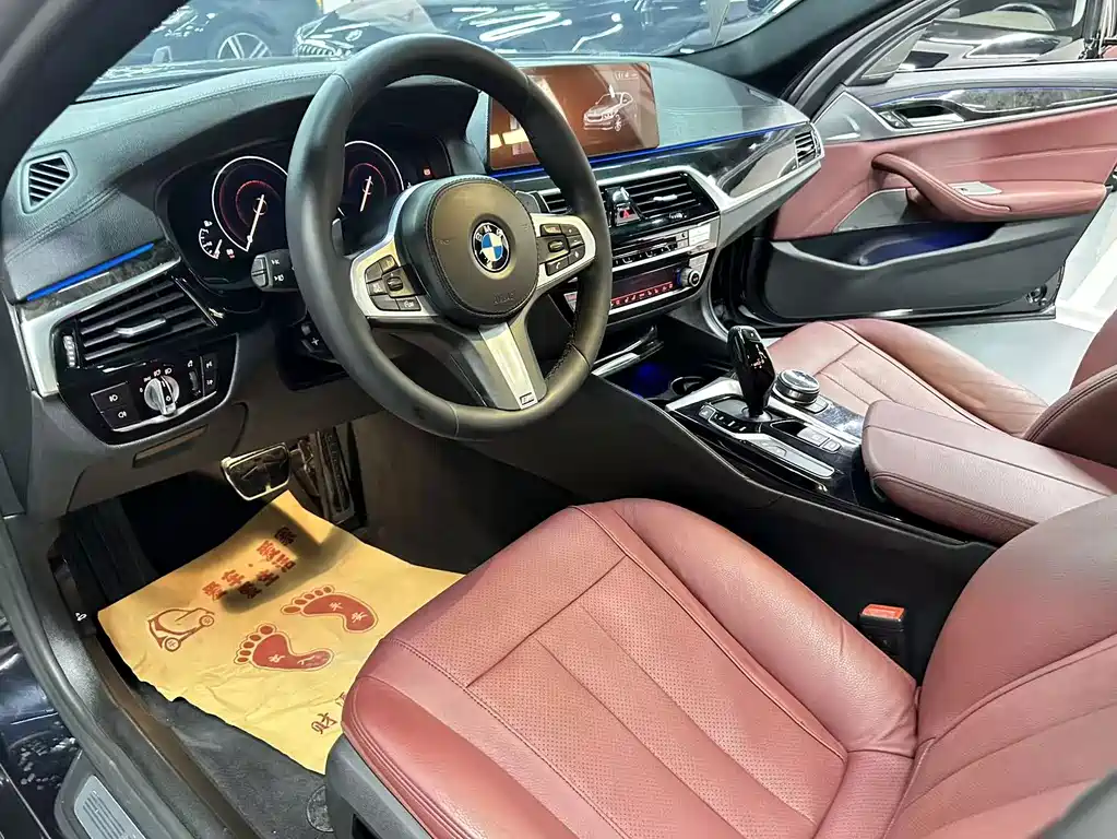 BMW 5 Series — миниатюра 4