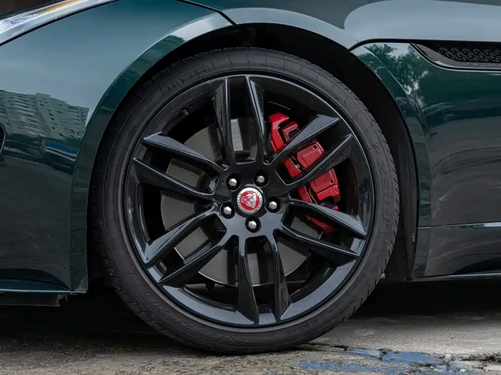 Jaguar F-Type 2016 5.0 SC R