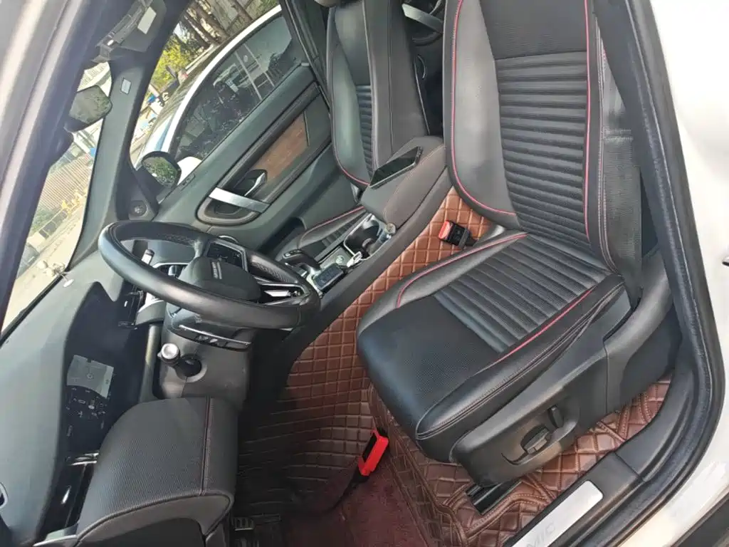 Land Rover Discovery Sport — миниатюра 15