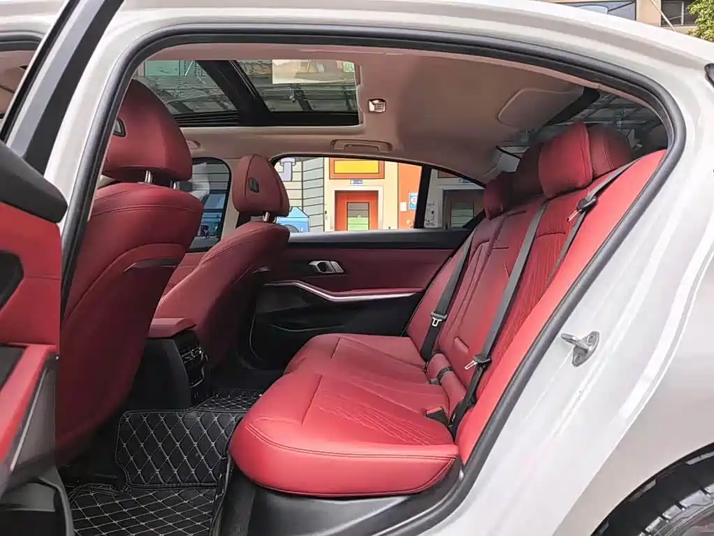 BMW 3 Series — миниатюра 6