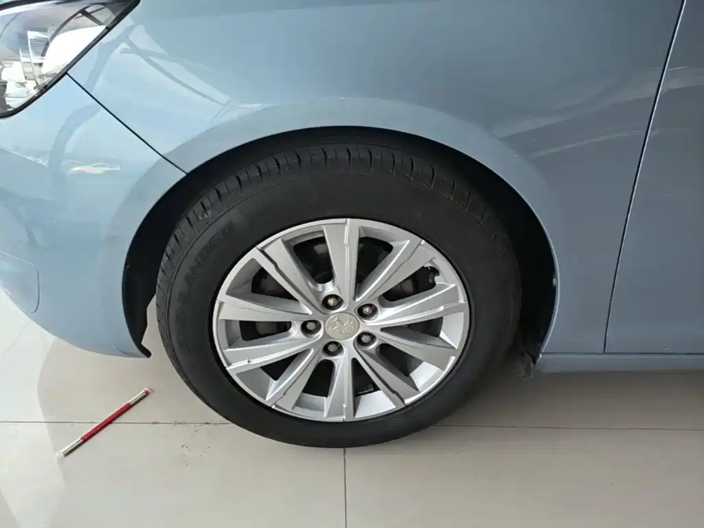 Peugeot 308S — миниатюра 23