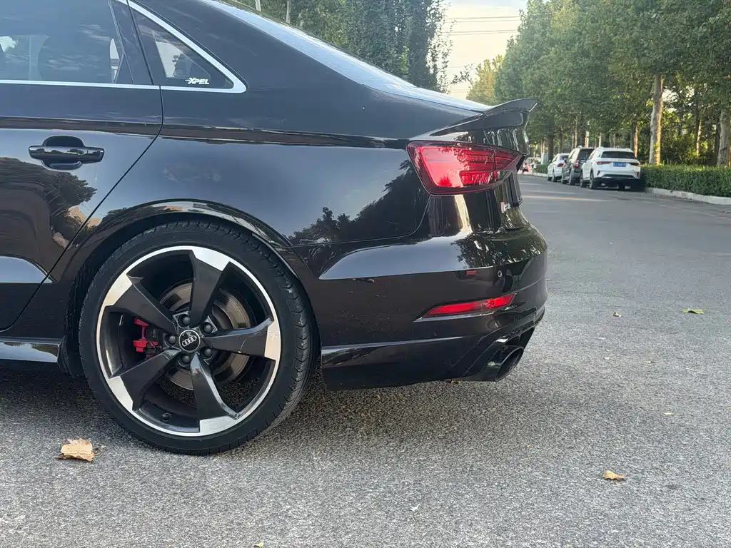 Audi RS 3 — миниатюра 9