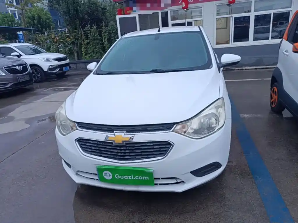 Chevrolet Sail — миниатюра 3