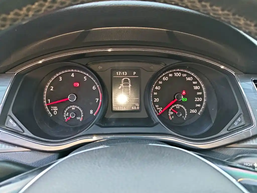 Volkswagen Passat — миниатюра 12