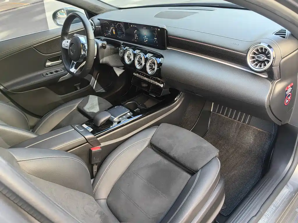 MERCEDES-BENZ A CLASS