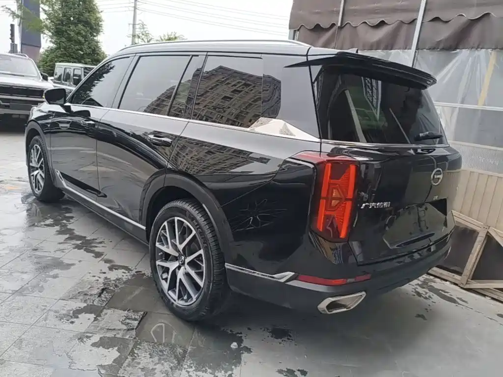 GAC GS8 2022 2.0TGDI Luxury Smart Connect （ мест）