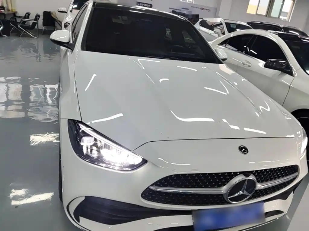 Mercedes-Benz C-Class — миниатюра 3