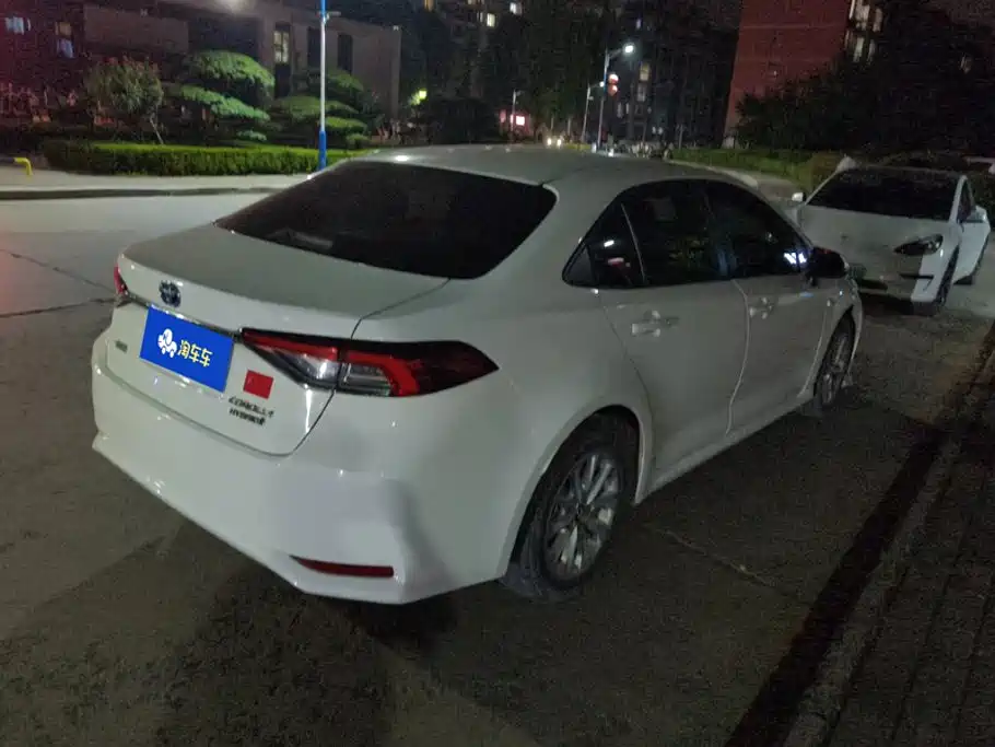 Toyota Corolla — миниатюра 3