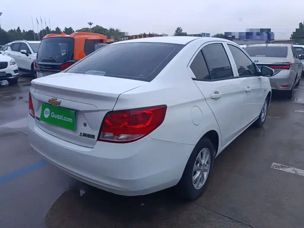 Chevrolet Sail — миниатюра 7