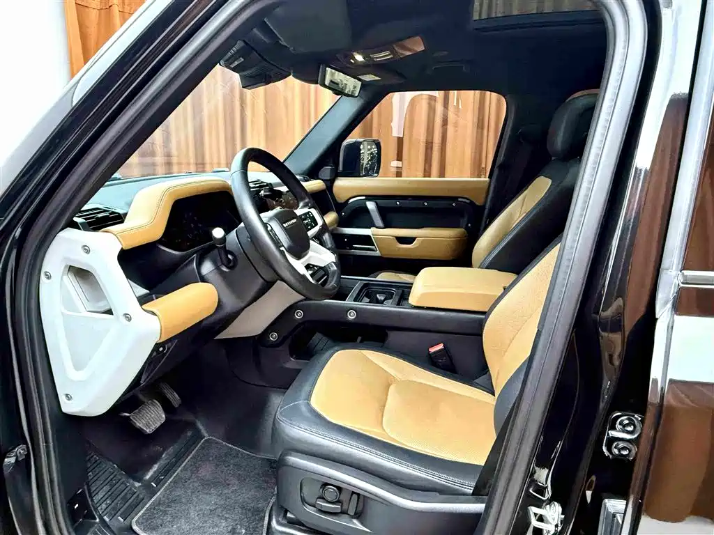 Land Rover Defender — миниатюра 7