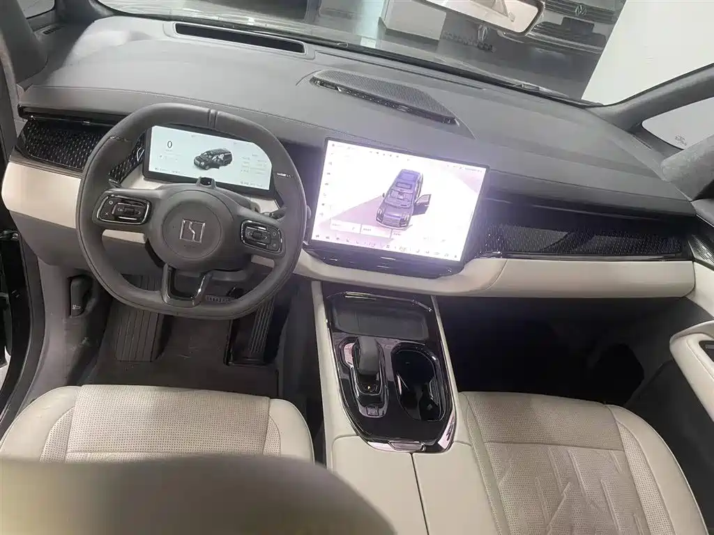 Zeekr 009 2024 мест 108kWh