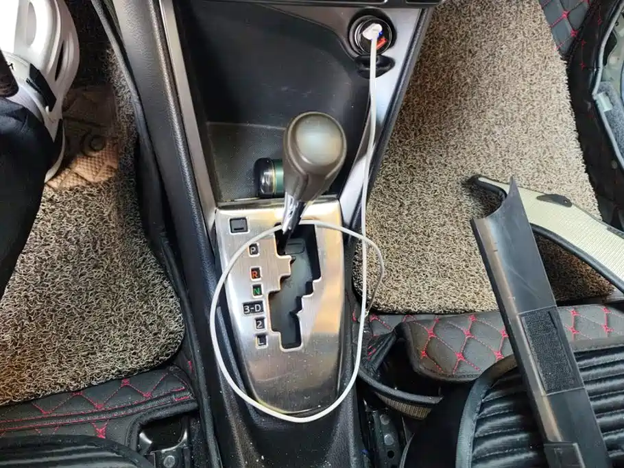 Toyota Yaris L — миниатюра 16