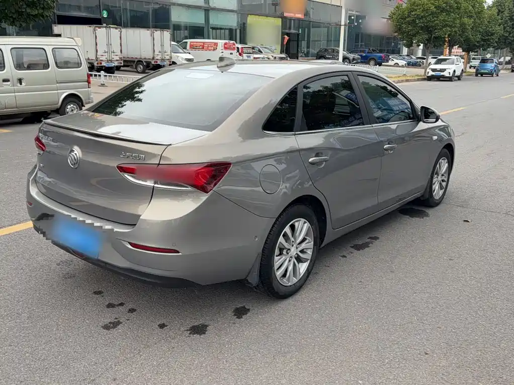 Buick Excelle — миниатюра 11