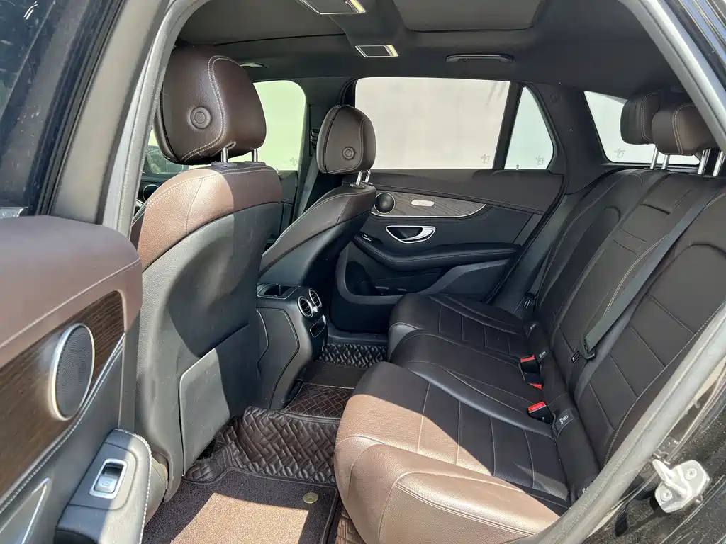 Mercedes-Benz GLC — миниатюра 7