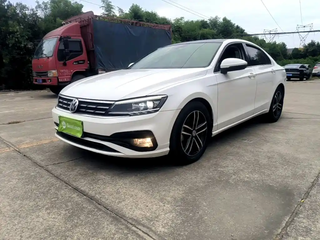 Volkswagen Lamando — миниатюра 2