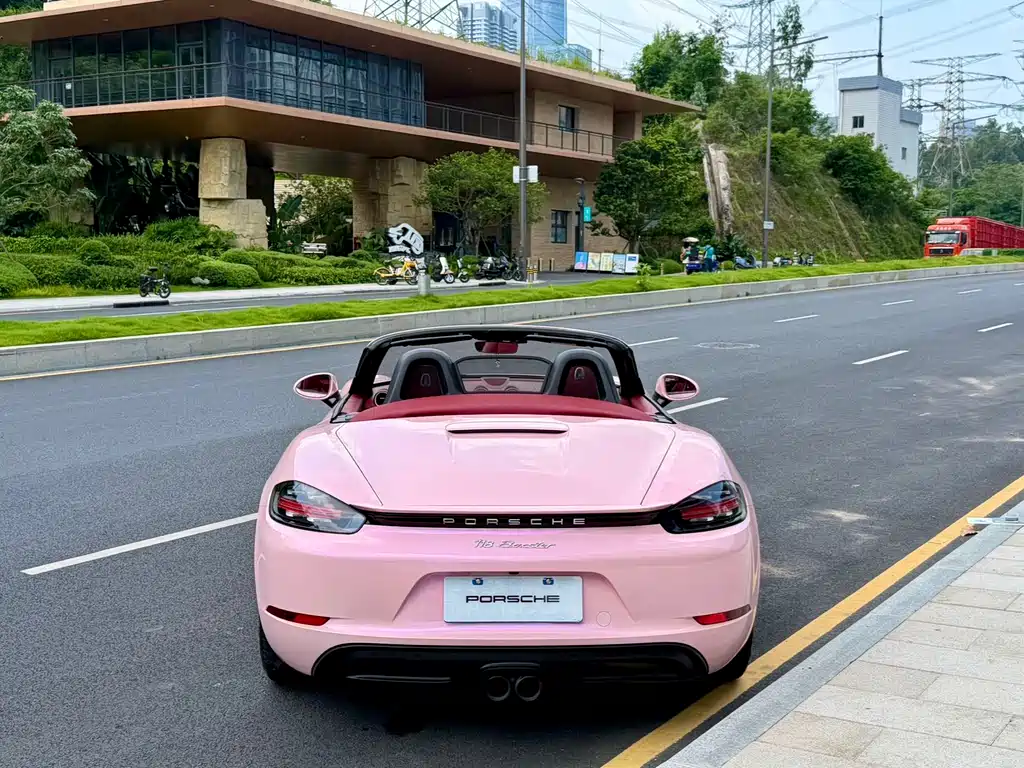 Porsche 718 2022 Boxster 2.0T