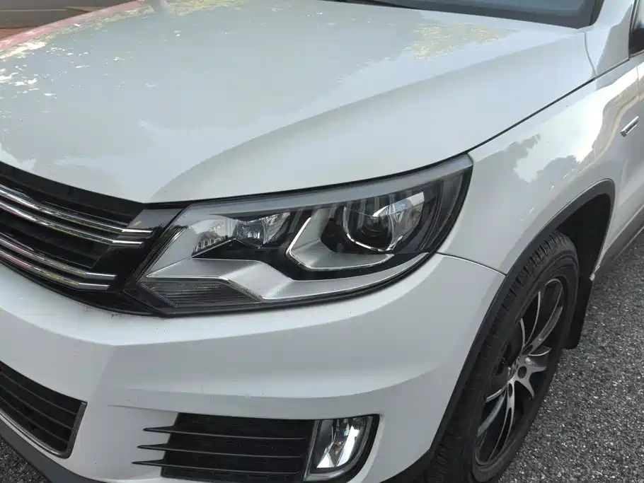 Volkswagen Tiguan — миниатюра 5