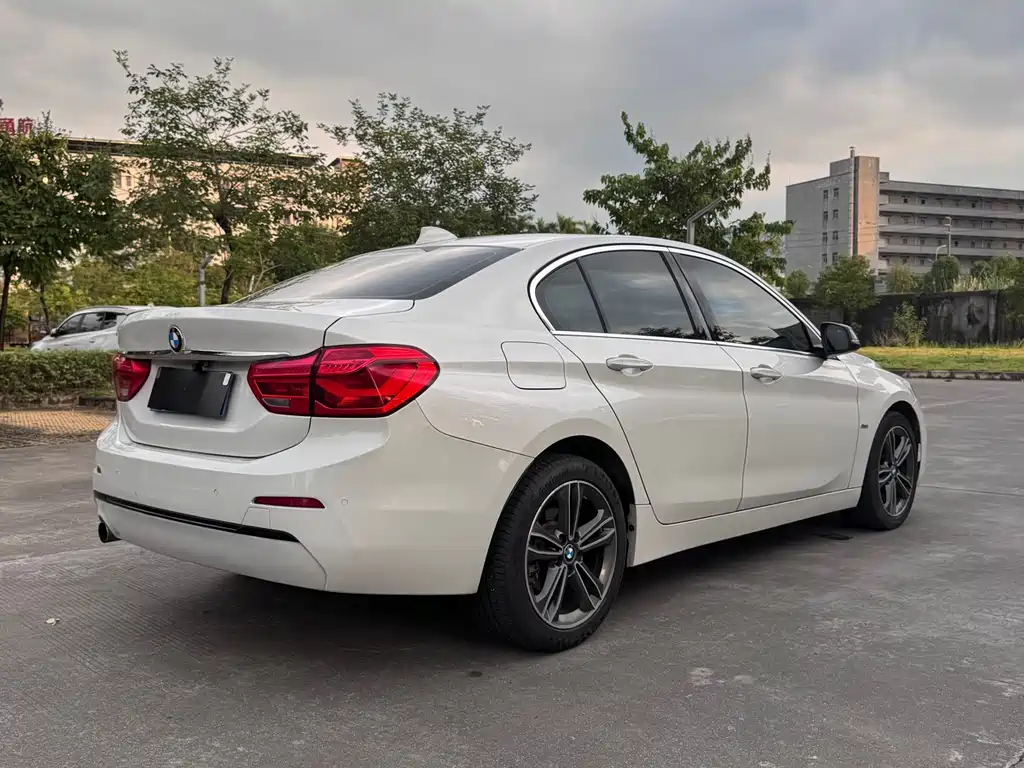 BMW 1 Series — миниатюра 9