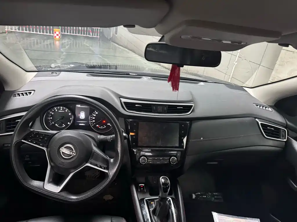 Nissan Qashqai — миниатюра 4